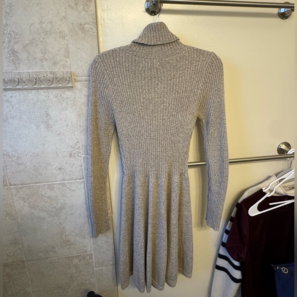 Abercrombie & Fitch Gray Ribbed Knit Sweater Dress